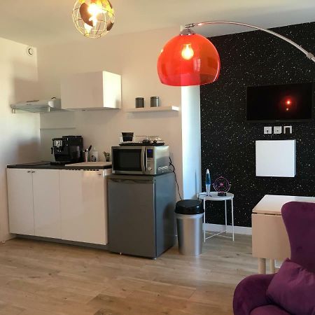 Le Galaxy Centre La Breche Wifi Calme Vue Jardin Appartement Niort Buitenkant foto