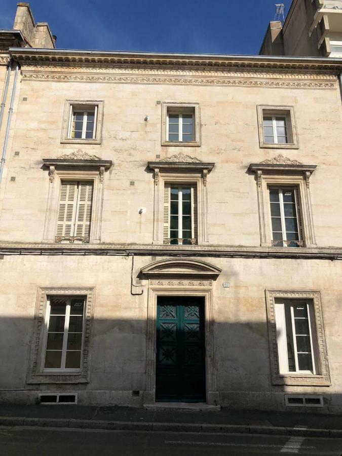 Le Galaxy Centre La Breche Wifi Calme Vue Jardin Appartement Niort Buitenkant foto